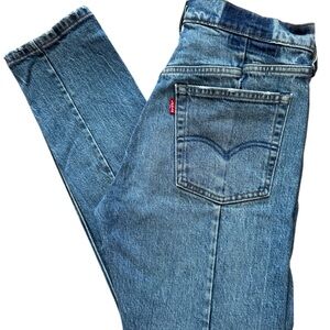 Levi’s Altered 501 Skinny Denim Women’s Jeans Size 26‎ W 28 L Red Tab Western
